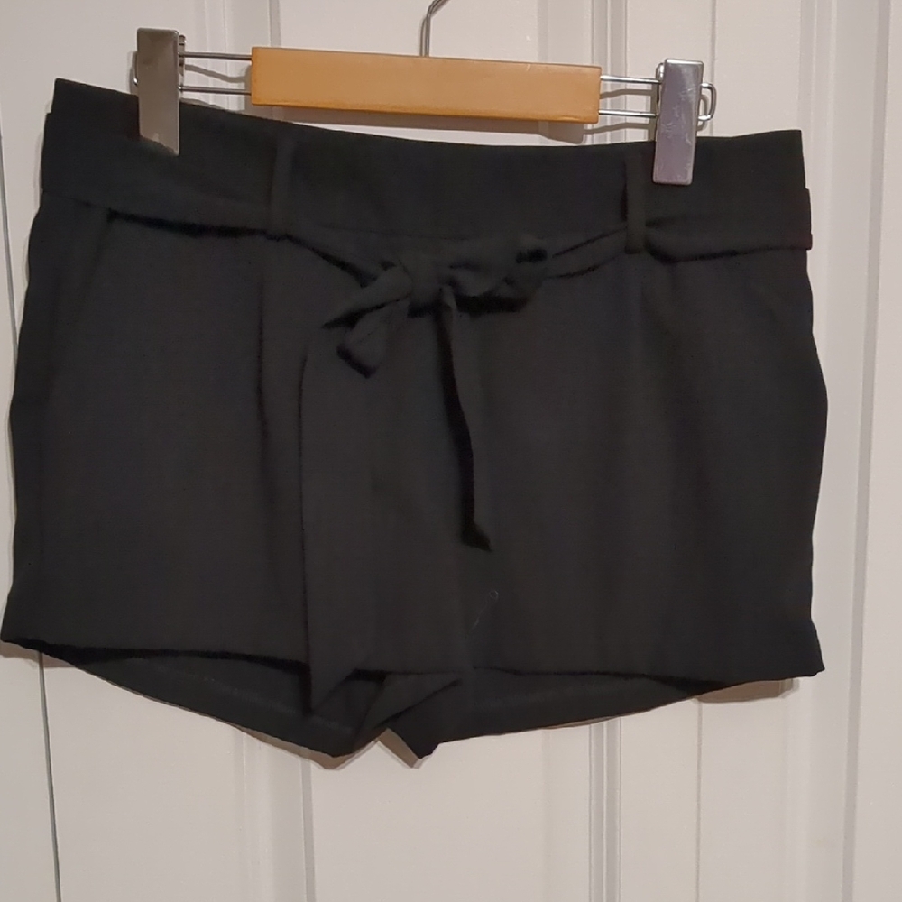 Express High-Waist Black Tie Shorts